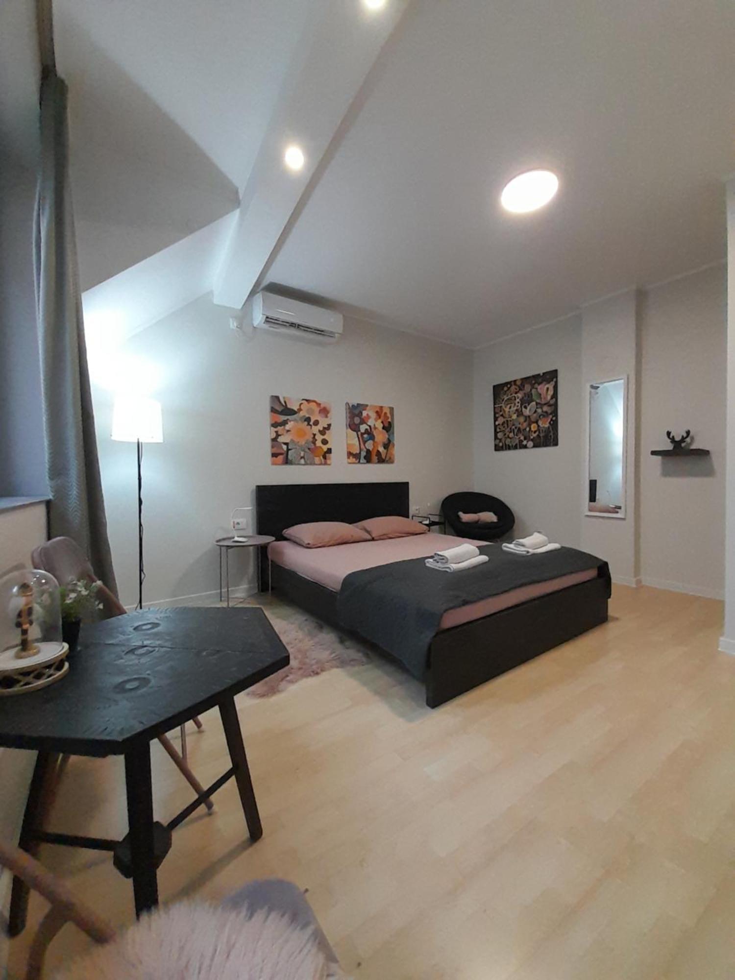 Апартаменты Cool & Cozy Center Суботица Экстерьер фото